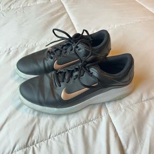 Womens Nike golf shoes